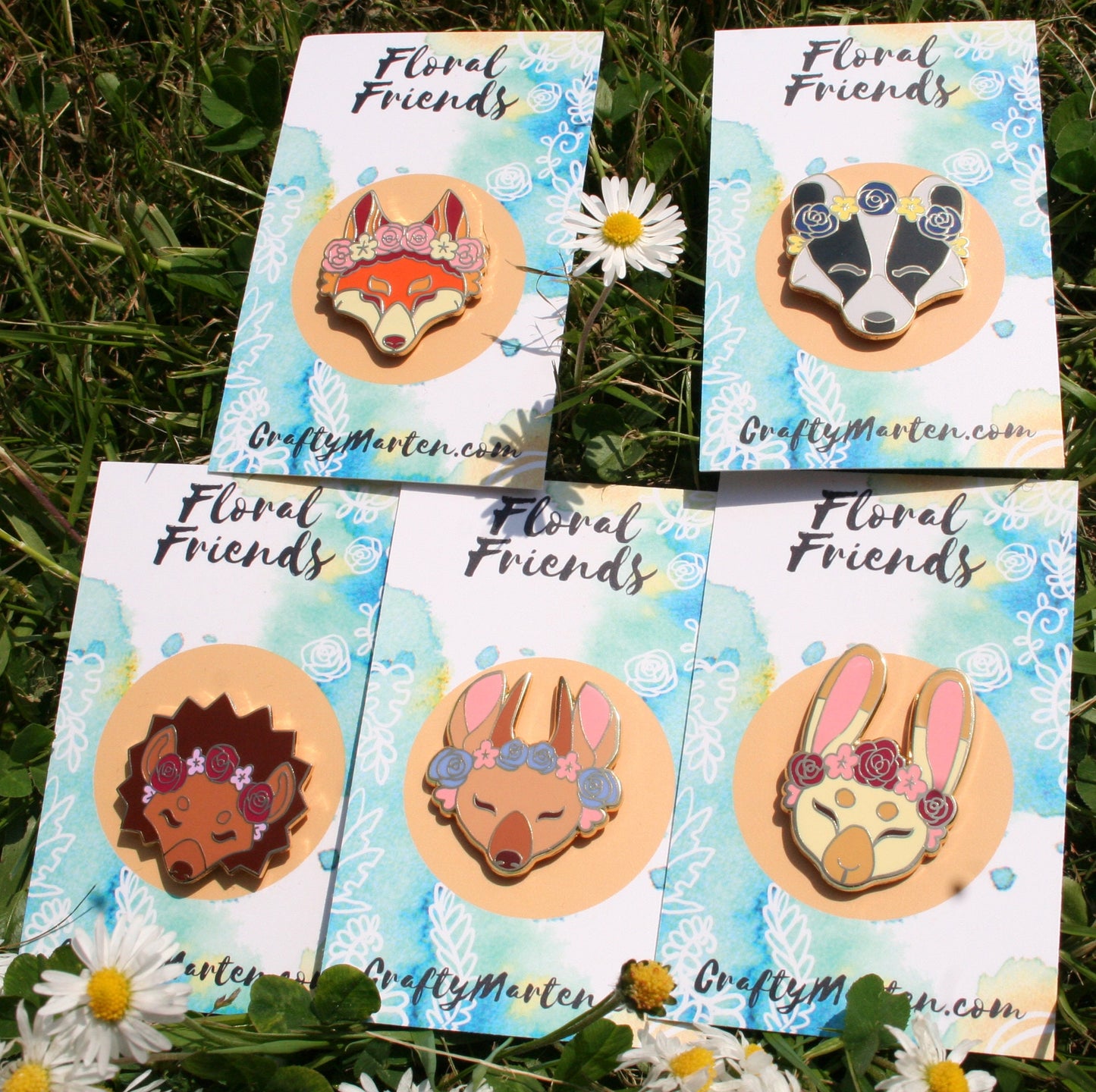 Hedgehog Enamel Pin Floral Friends Gold Hard Enamel Lapel Pin with Flower Crown Metal Pin Badge, Cute Wildlife Pin, Animal Lover Gift